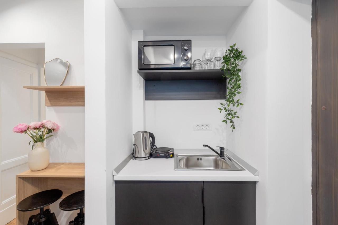 Ultra Central, 15 Sqm Studio By Urbanesq Bukurešť Exteriér fotografie
